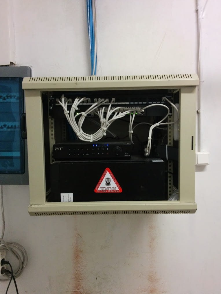 mINI-RACK